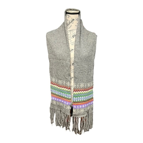 Steve & Barry’s 65” Gray Vintage Lambswool/Nylon Blend Nordic Fringe Knit Scarf - Picture 2 of 4